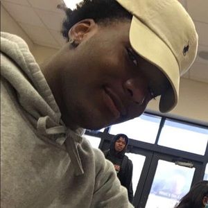 Meet your Posher, Christion